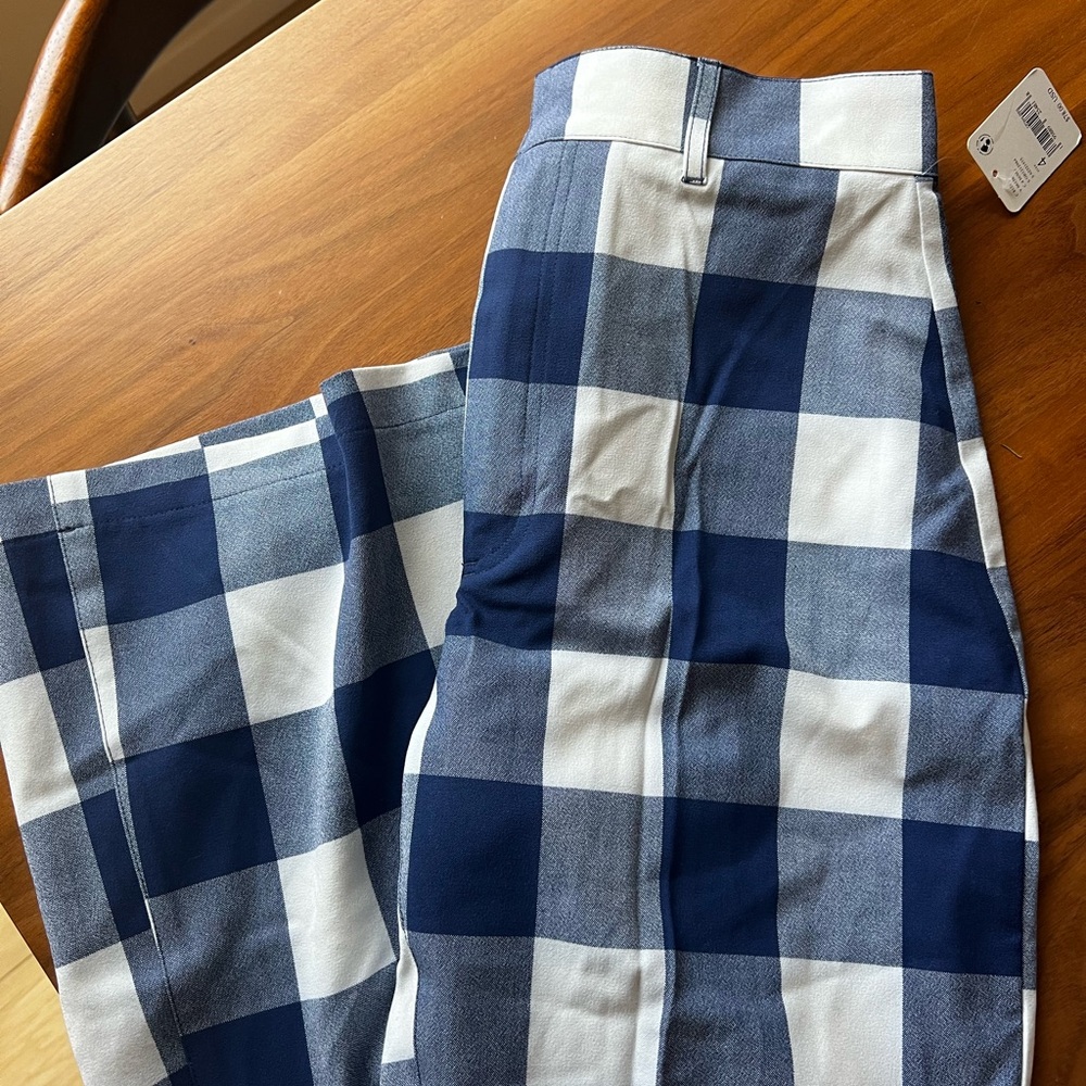 - NEW with Tags - Free People Wide Leg Trouser (Size 4)